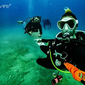 Dragon Dive Komodo IDC PADI Indonésie – Formations Professionnelles